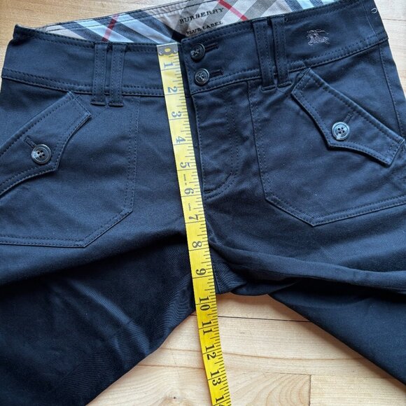 Burberry Blue Label Women's Black Capri Pants Size 38 - Picture 3 of 12